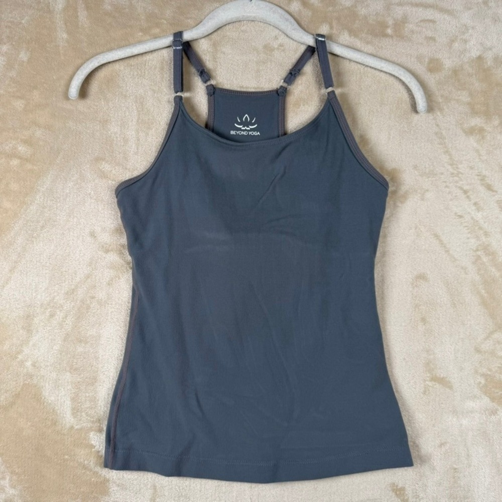 Beyond‎ Yoga Womens XS Lt Green Racerback Tank Top Built-in Shelf Bra Adj Straps